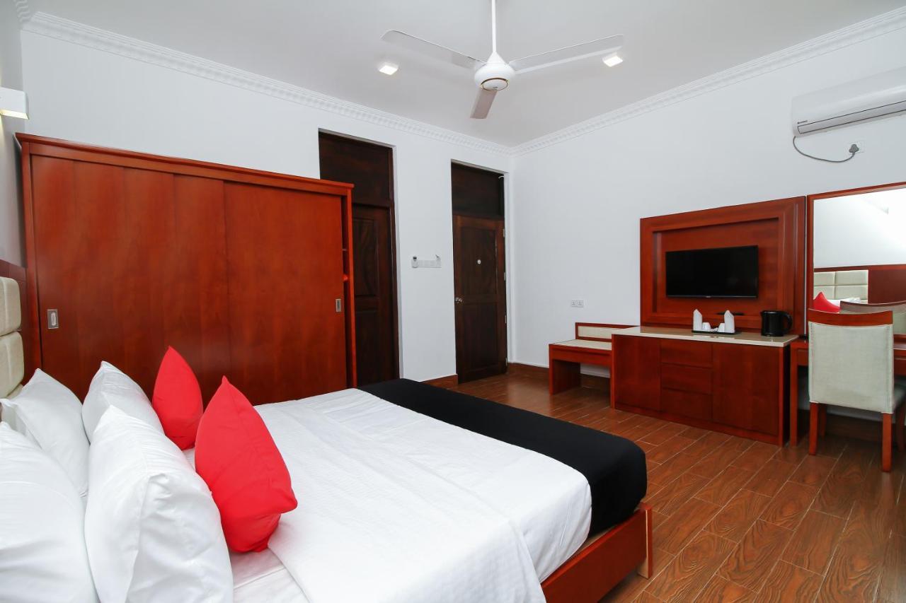 Capital Wind Kalpitiya "Wind Beach" Exterior photo